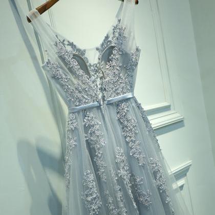 Sexy lace Applique Tulle Prom Dress..