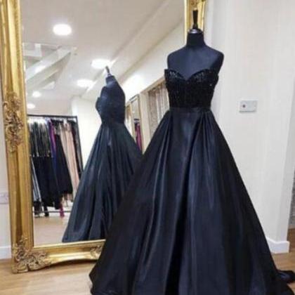 Sweetheart Ball Gown Sexy Black Wedding Dress..