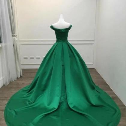 Green V Neck Ball Gown Prom Dresses Knee Length..