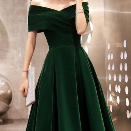Green Velvet Off Shoulder Vintage Style Bridesmaid..