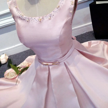 Pink Round Neck Satin Short Prom Dress Pink..