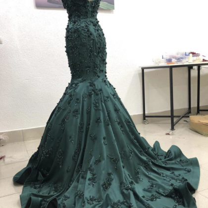 Green Mermaid Off The Shoulder Prom Evening Dress..