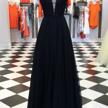 V-neck Prom Dress Black Full Length Evening Dress..