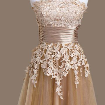 A-line Lace Appliques Prom Dresses Strapless Tulle..