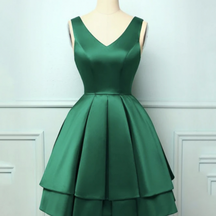 Green Homecoming Dresses Satin Short Prom Dress..