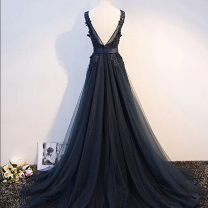 Navy Blue V Neck Tulle Lace Applique Long Prom..