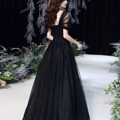 Black Elegant Off Shoulder Long Evening Dress..