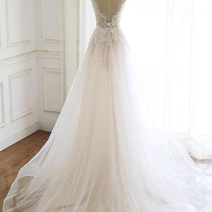 Elegant Lace V-neckline Long Tulle Wedding Gowns,..