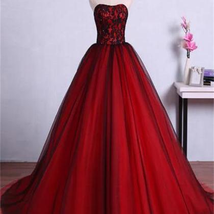 Sweetheart Red And Black Gown Sweet 16 Dress..