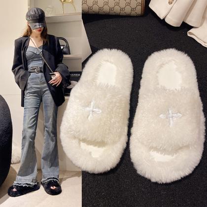 Furry One-piece Flat-heeled Furry Slippers For..