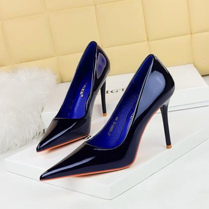 Slim High Heels Patent Leather Shallow Pointed Toe..