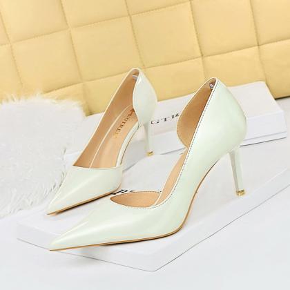 Thin-heeled Shiny Patent Leather Shallow Mouth..