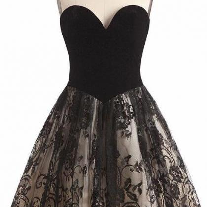 Sexy A Line Black Lace Short Homecoming Dress Mini..