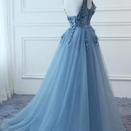 Blue V-neck Tulle Long Prom Dresses With Appliques..