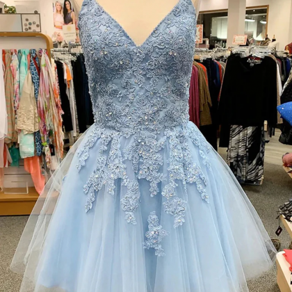 Blue Tulle V-neckline Beaded Lace Party Dress..