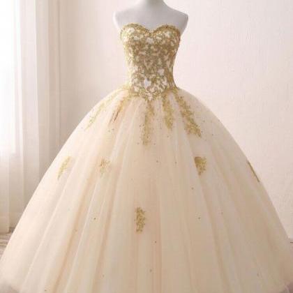 Champagne Sweetheart Neck Tulle Long Prom Gown..