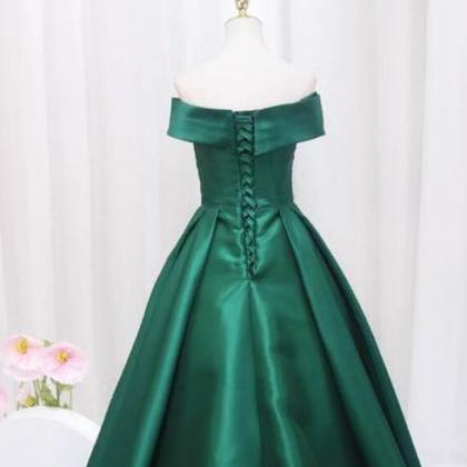 A-line Green Satin Sweetheart Formal Dress Evening..