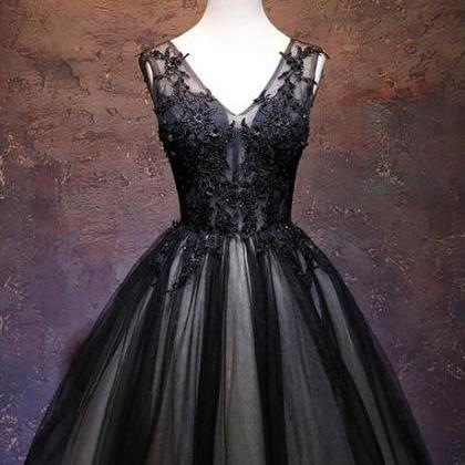 Black V-neckline Lace And Tulle Party Dress Formal..
