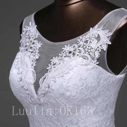 Women Fashion White/ivory V Neck Wedding Dress..