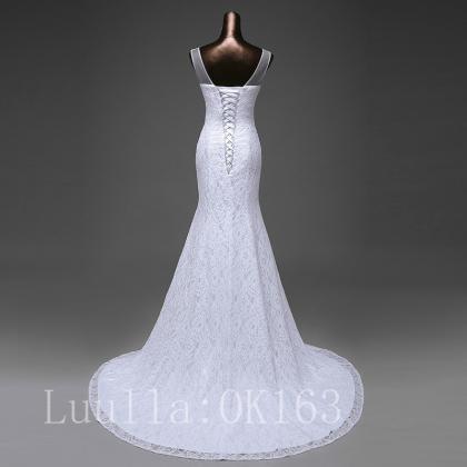 Women Fashion White/ivory V Neck Wedding Dress..