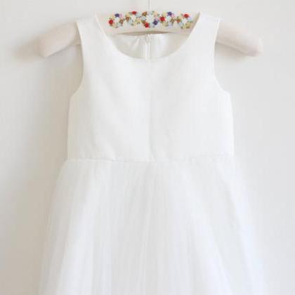 Light Ivory Flower Girl Dress With Gold Embroidery..