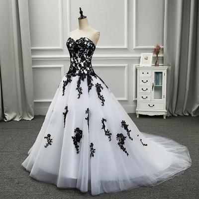 White Black Elegant White and Black Wedding Dresses Appliqued Sweetheart Bridal Gowns Tulle Custom Made 