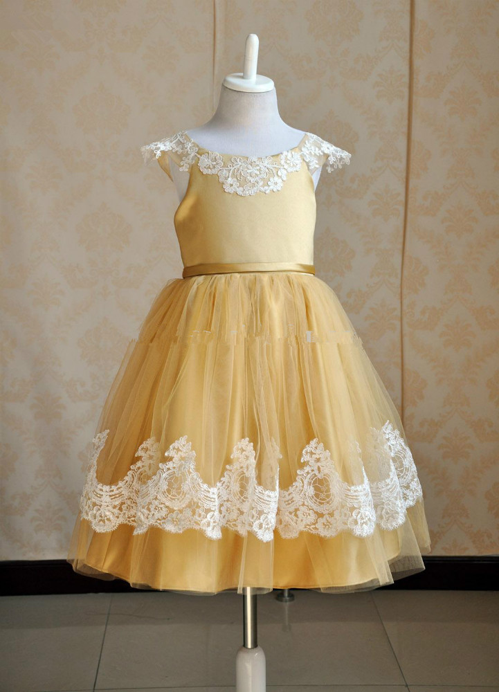 Cap Sleeves Flower Girl Dress with Lace Applique Kids Clothing