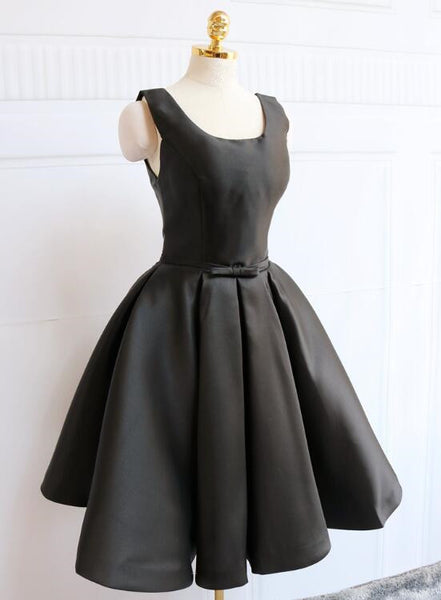 Satin Sleeveless Black Dress With Flared Skirt