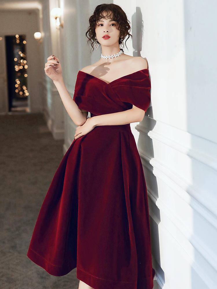 Red dinner dress deals