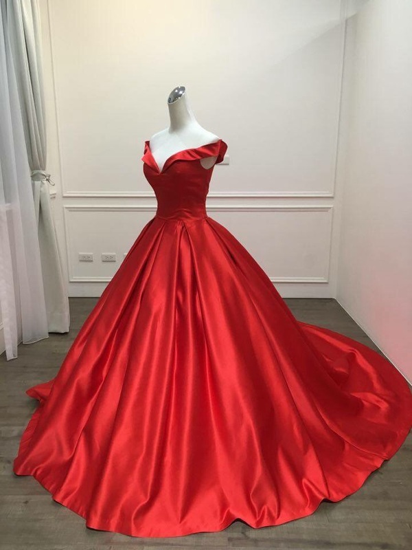 Ball gown red top
