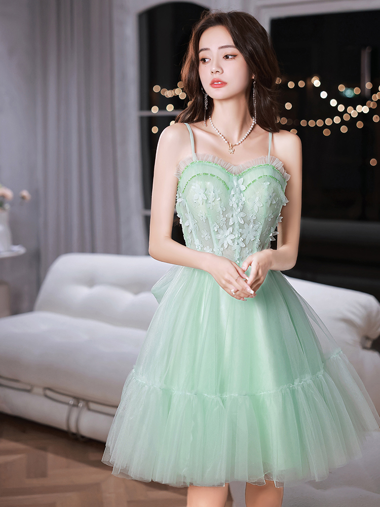 Hand Made Cute Green Tulle Homecoming Dress Green Short Prom Dress Sa56