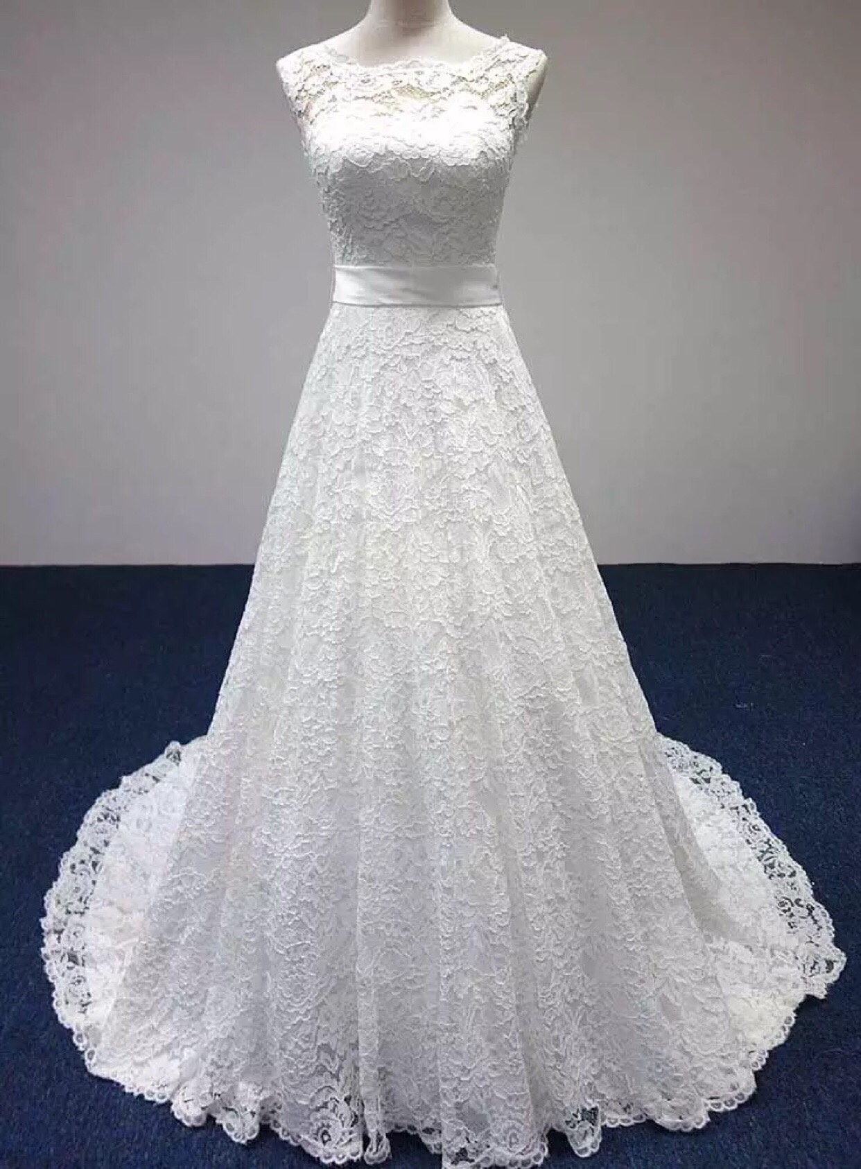 Beautiful Ivory Lace Simple Wedding Dress,hand Made Simple Bridal Gown Sa608