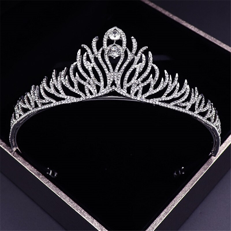 Vintage Baroque Metal Crystal Tiaras Wedding Crown Headband For Queen Prom Party Birthday Dance Headdress Je148