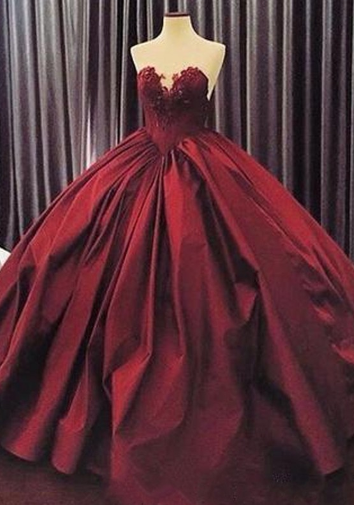 Burgundy Quinceanera Dresses, Puffy Ball Gown Dress Formal Burgundy 16 Year Prom Dress, Sexy Sweetheart Corest Sa861