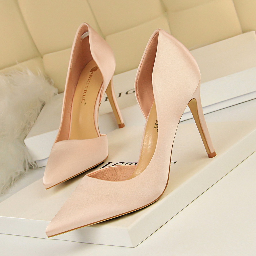 Stiletto Satin Shallow Mouth Pointed Toe Side Hollow Slimming Single Shoes Women's High Heels H413