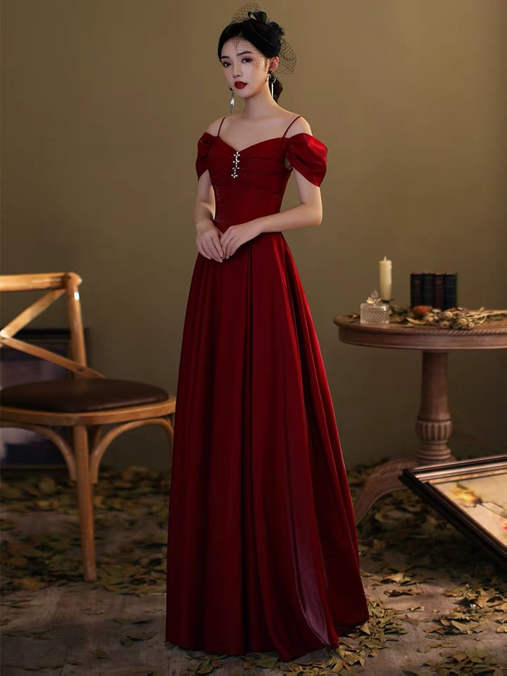 Vintage Velvet Off-shoulder Red Evening Gown on Luulla