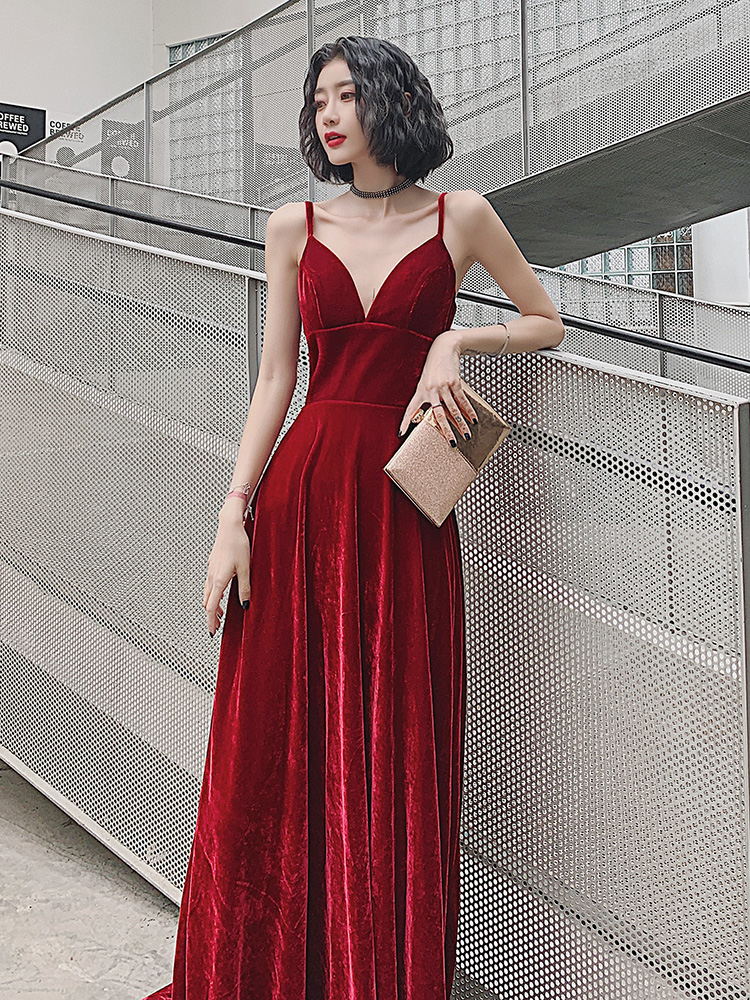 Velvet V-neck Crimson Evening Gown With Clutch on Luulla