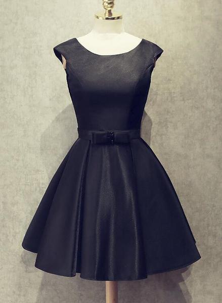 Black Sleeveless Midi Dress with Flared Skirt