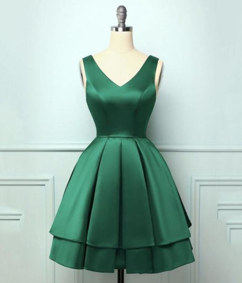 Sleek Green Satin Sleeveless Cocktail Party Dress