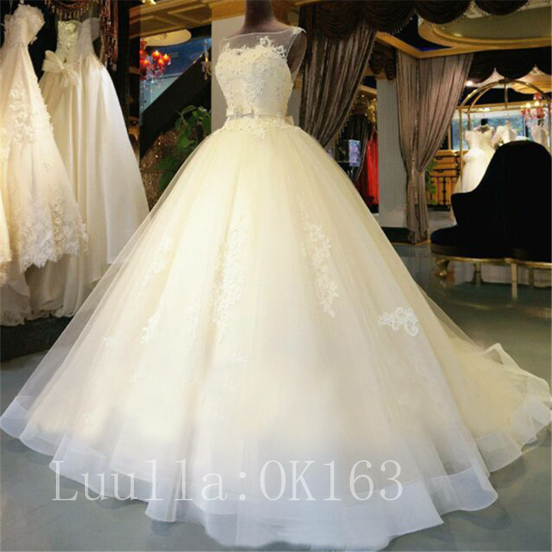 Women Fashion White/ivory Ball Gown Wedding Dress Bridal Gown Lace Applique Dress Long Train Prom Dress Kk27