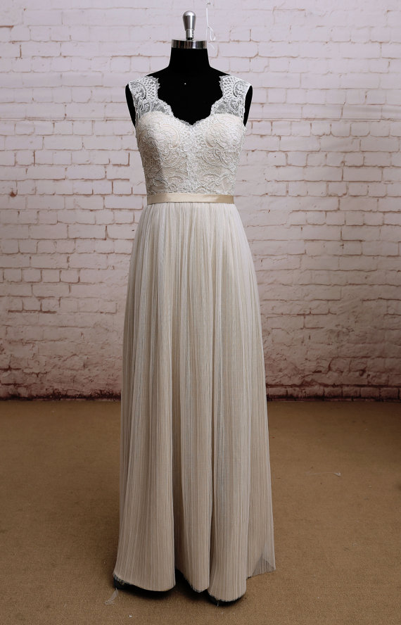 Champagne A-line Floor-length Wedding Dress With Sheer Pleated Overlay And Lace Bodice Ja233