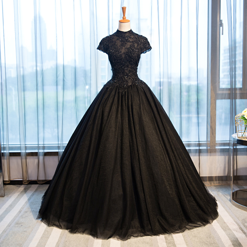 Vintage High Neck Black Wedding Dresses Cap Sleeves Applique Lace Beading Corset Ball Gown Wedding Dress Gothic Bridal Gown C60