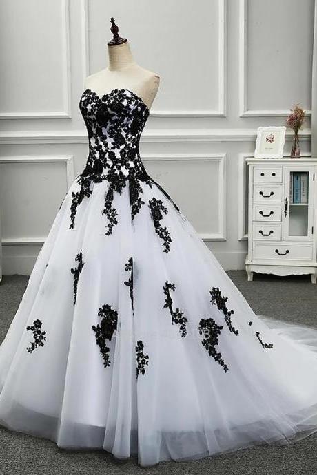 White Black Elegant White And Black Wedding Dresses Appliqued Sweetheart Bridal Gowns Tulle Custom Made