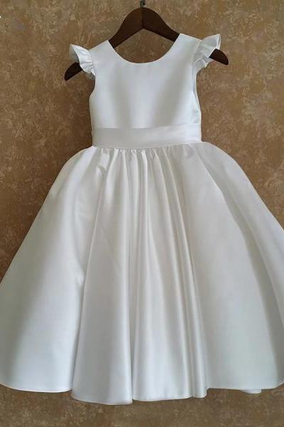 Lovely Girls Pageant Gown With Bow Beading Belt Zipper Back White Tulle Flower Girl Dress For Wedding Special Occasion
