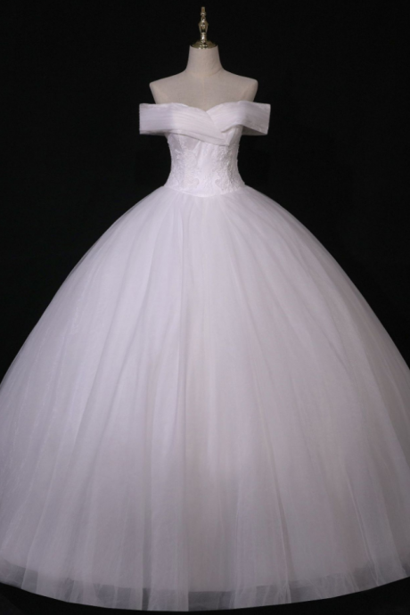 Off Shoulder Ball Gown Lace Applique White Wedding Dress Custom