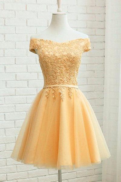 Champagne Tulle Short Lace Applique Bridesmaid Dress, Short Prom Dress Homecoming Dress C108