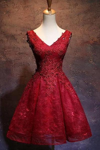 Wine Red Short Lace Cute Homecoming Dress, V-neckline Lace-up Back Teen Party Dress D034