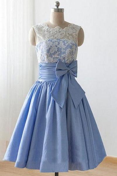 Light Blue Illusion Neckline Lace A-line Short Wedding Party Dress, Bridesmaid Dress With Ribbon F038