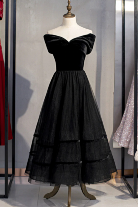 Black A-line Tulle Velvet Off The Shoulder Evening Dress Tea Length Prom Dress Ss905