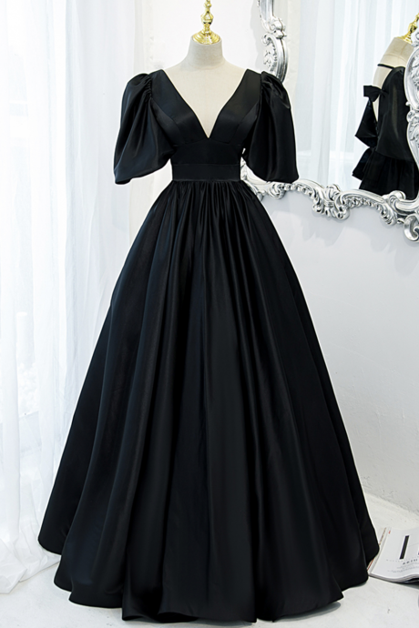Classic Black Satin V Neck A-line Floor Length Prom Gowns Ss941